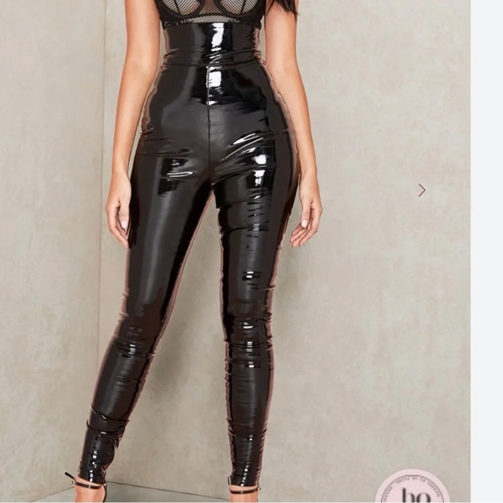 HOUSE OF CB LONDON HARMONY HIGH WAISTED PATRNT VINYL PANTS LARGE - Picture 3 of 16